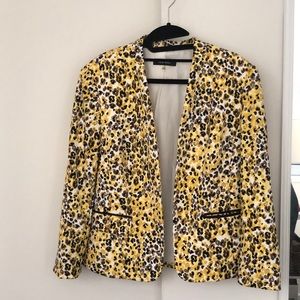 Yellow and black blazer